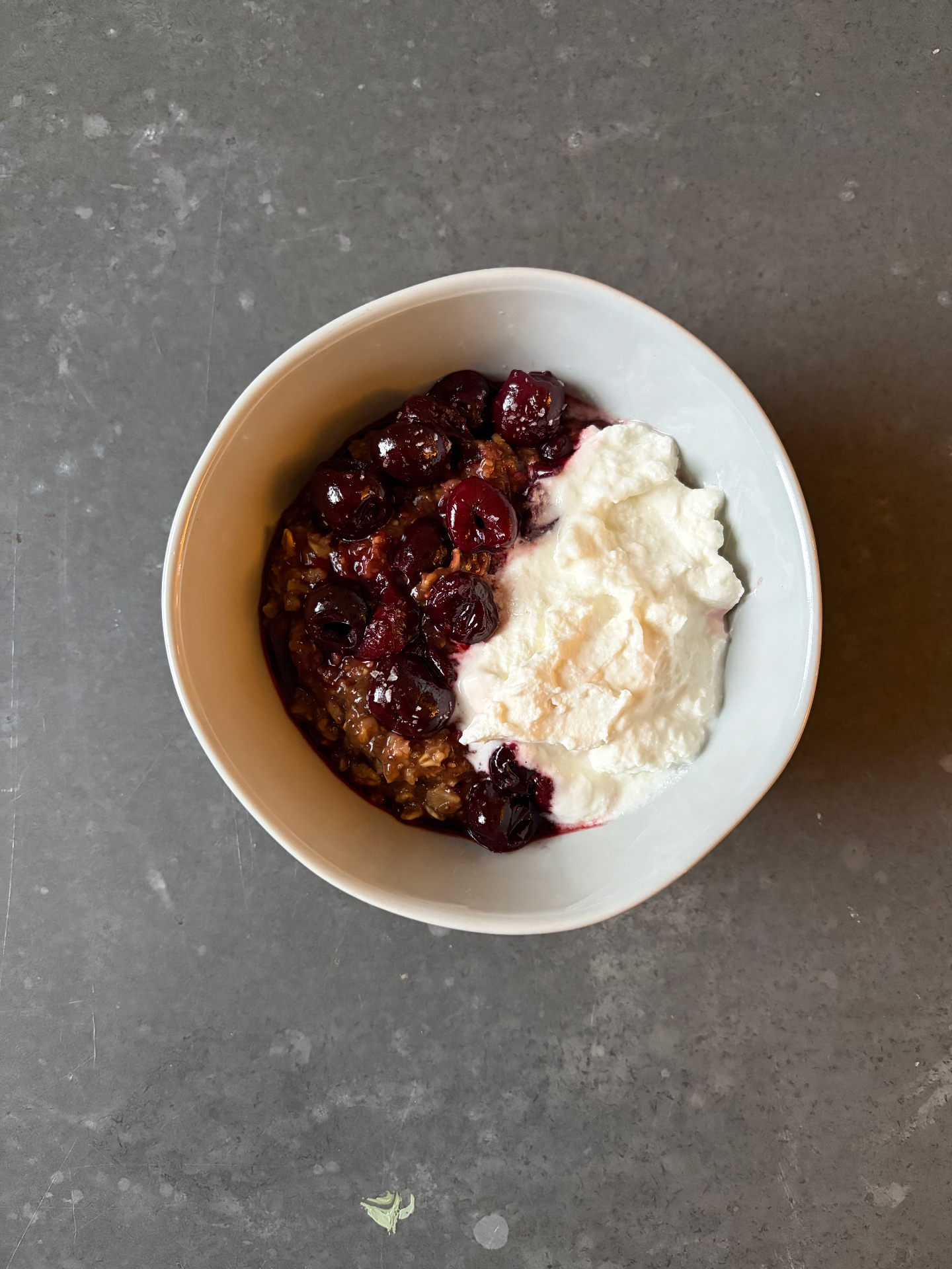 Black Forest chia porridge