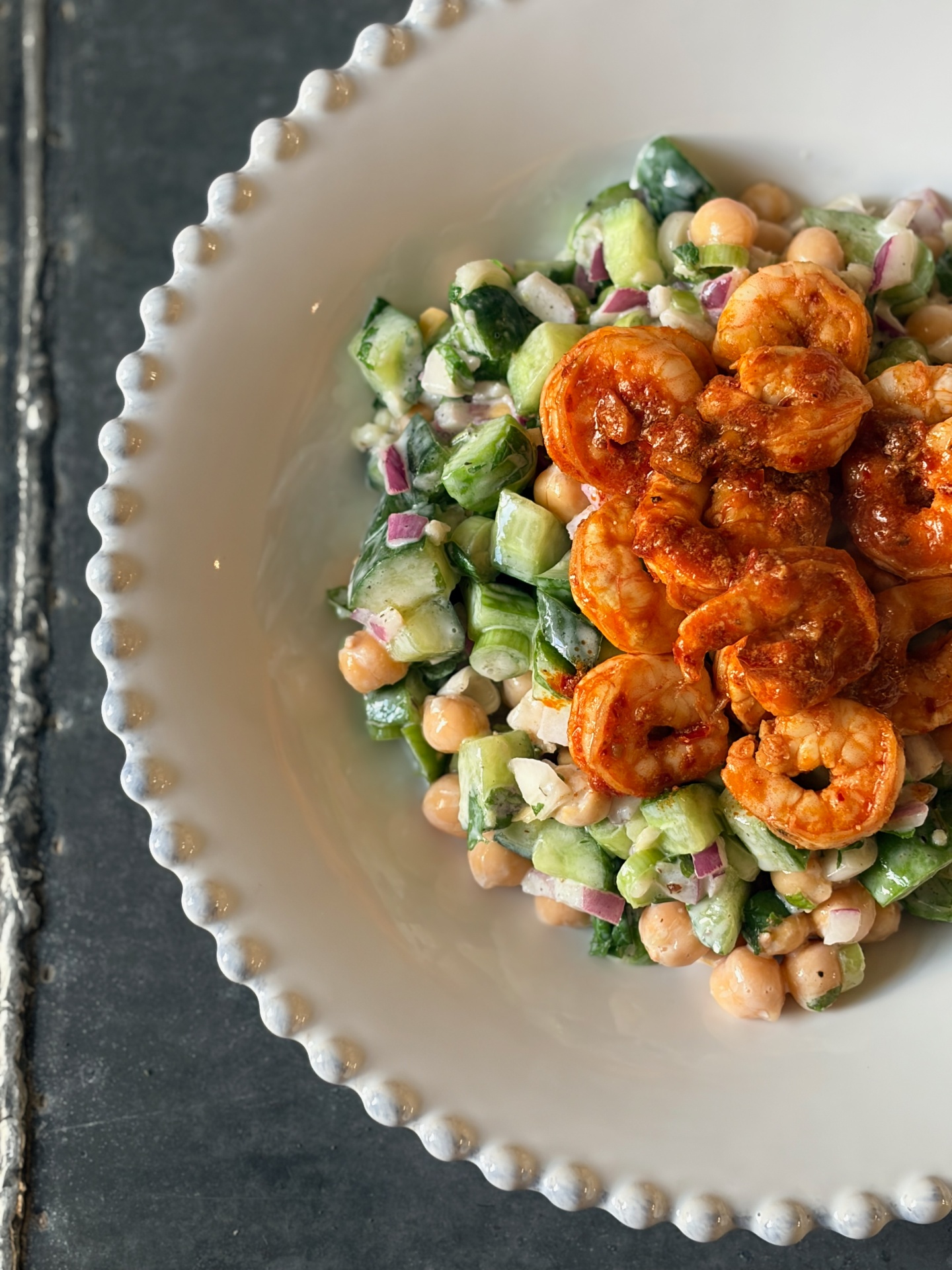 Harissa prawn tzatziki salad
