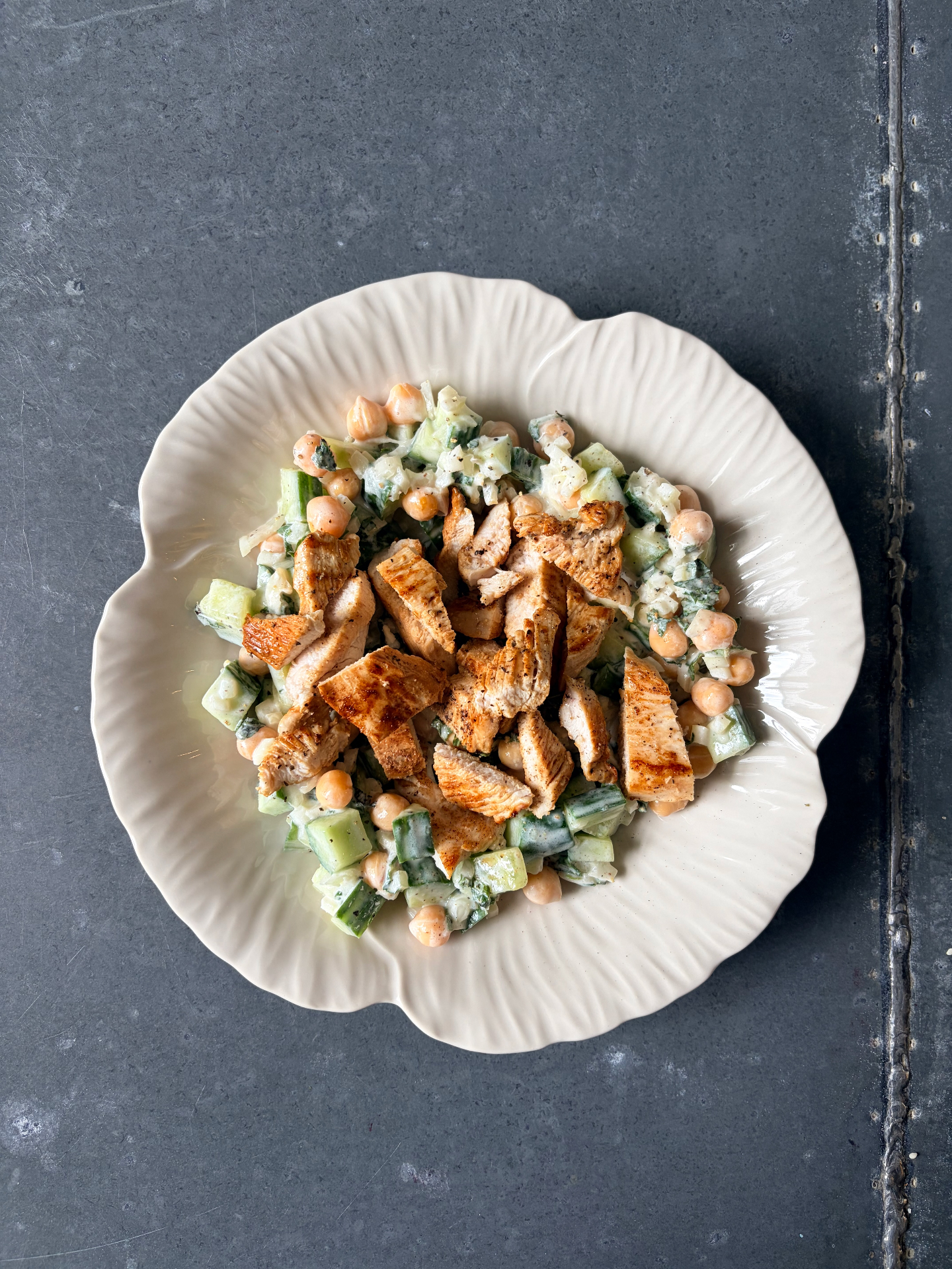 Tzatziki chickpea salad with griddled chicken